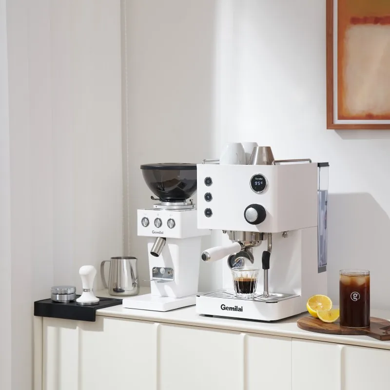 Gemilai G3007Z Premium Italian Design Espresso Machine Cotton Cloud White with Exceptional Performance
Gemilai G3007Z Premium Italian Design Espresso Machine Cotton Cloud White with Exceptional Performance