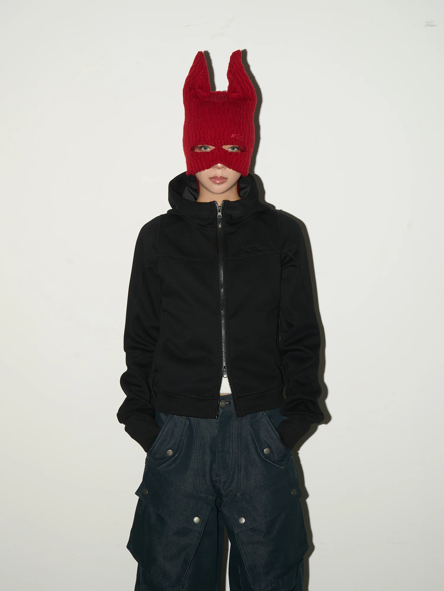 Куртка MICHINNYON с капюшоном и двойной молнией, повседневная верхняя одежда для походов, универсальная для поездок на работу, из хлопка и полиэстера
Куртка MICHINNYON с капюшоном и двойной молнией, повседневная верхняя одежда для походов, универсальная для поездок на работу, из хлопка и полиэстера