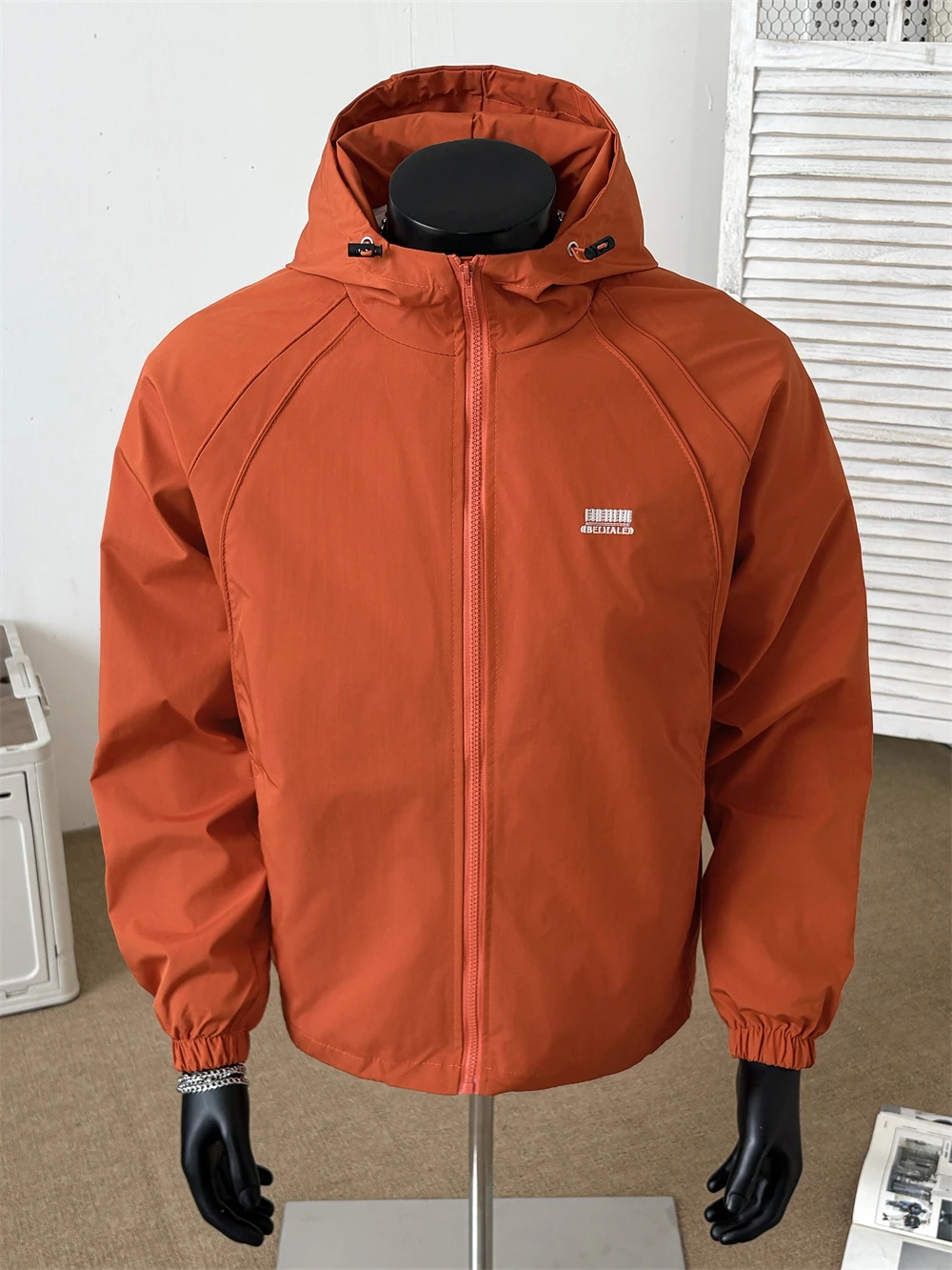 Spring Season Men's Jacket Hooded Windbreaker 2025 New Style Casual Loose Workwear Coat Youth Daily Wear Standard Fit Zipper ...
Spring Season Men's Jacket Hooded Windbreaker 2025 New Style Casual Loose Workwear Coat Youth Daily Wear Standard Fit Zipper ...
