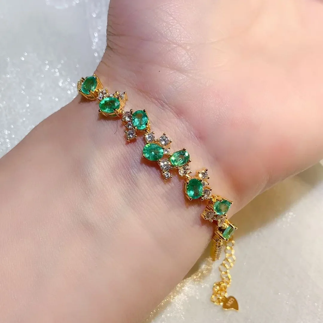 Artistic Designer Style Natural Emerald Hand Bracelet S925 Silver Precise Inlay Premium Quality Noble Temperament Ladies
Artistic Designer Style Natural Emerald Hand Bracelet S925 Silver Precise Inlay Premium Quality Noble Temperament Ladies