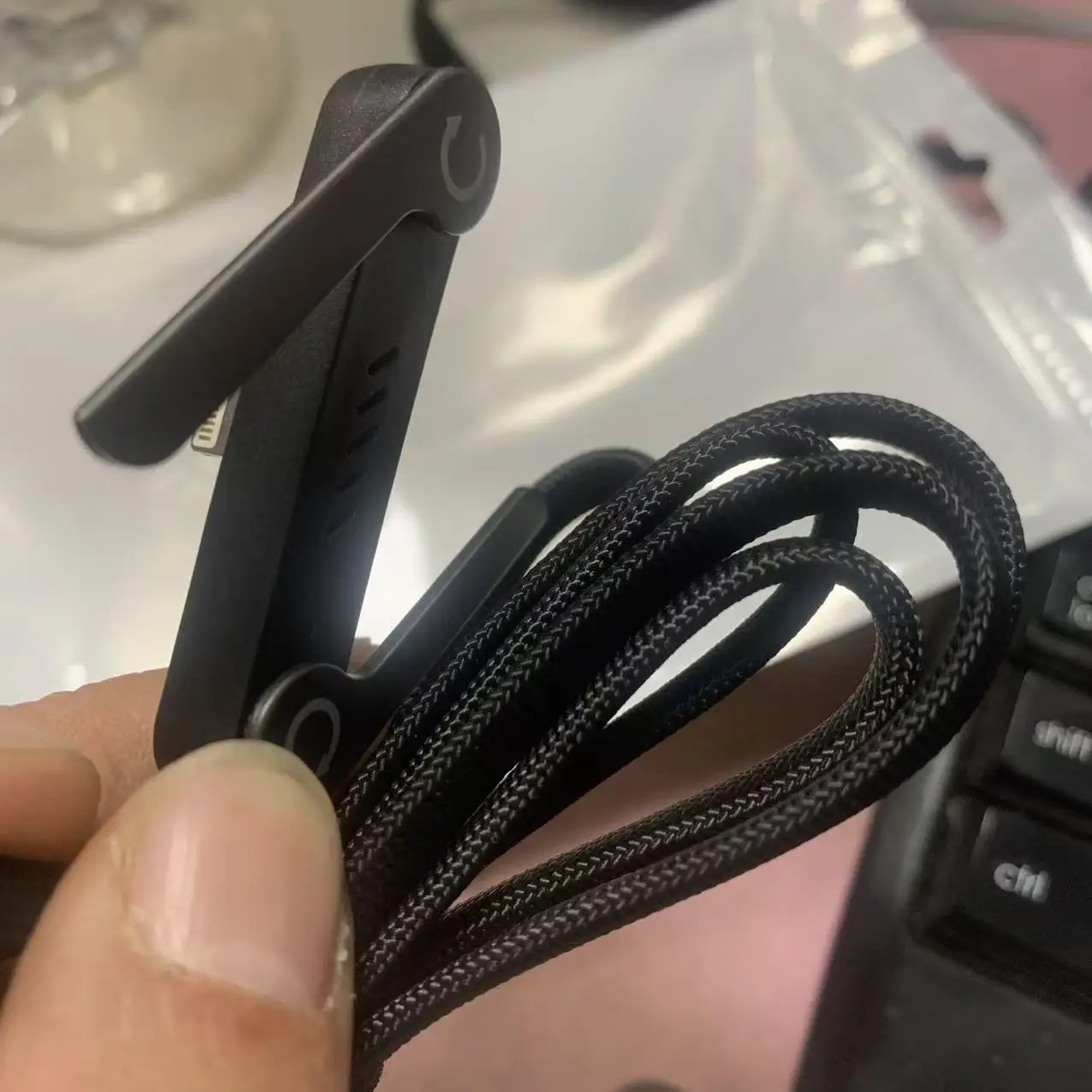 240W Fast Charging Foldable Phone Holder Data Cable For iPhone Lightning 8 Pin USB Type C PD Fast Charging Cable Phone Tablet
240W Fast Charging Foldable Phone Holder Data Cable For iPhone Lightning 8 Pin USB Type C PD Fast Charging Cable Phone Tablet