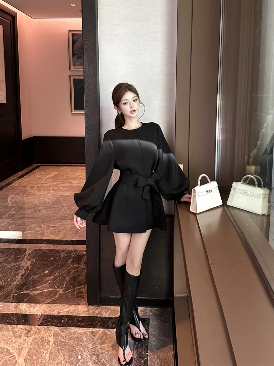 Elegant Black Outerwear Women's Winter New Style Lantern Sleeve Loose Slimming Midi Length Top Commute Style No Brand
Elegant Black Outerwear Women's Winter New Style Lantern Sleeve Loose Slimming Midi Length Top Commute Style No Brand