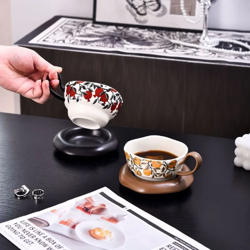 Retro Style New Vintage Style Pomegranate Coffee Cup Plate Afternoon Tea Breakfast Milk Cup Universal
Retro Style New Vintage Style Pomegranate Coffee Cup Plate Afternoon Tea Breakfast Milk Cup Universal