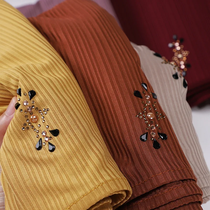 Women Pleated Hijab Diamonds Headscarves For Women Hijab Headband Scarf For Muslim Women Veil Hijabs Malaysia Crinkle Islamic
Women Pleated Hijab Diamonds Headscarves For Women Hijab Headband Scarf For Muslim Women Veil Hijabs Malaysia Crinkle Islamic
