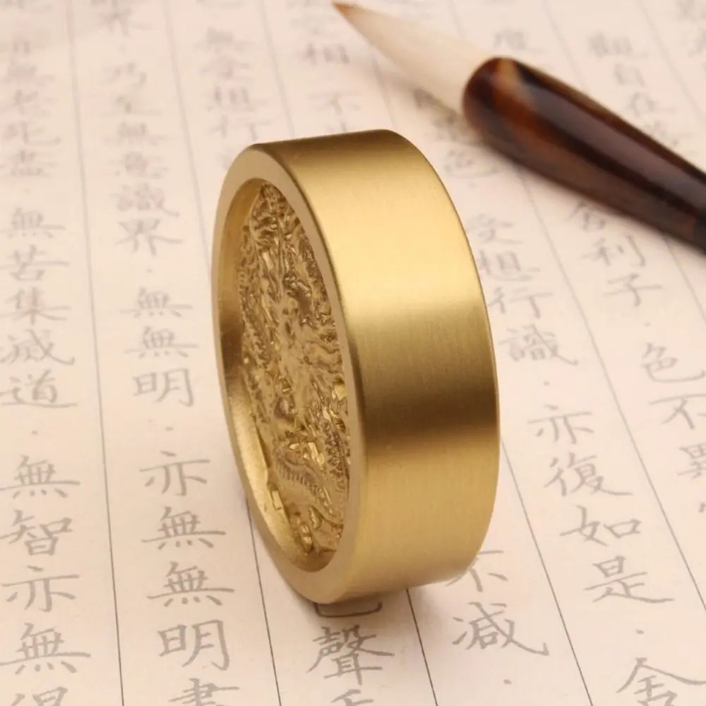Creative Solid Brass Paperweight Brass BaGua Chinese Calligraphy Tool Decoration Dragon Calligraphy Supplies Calligraphy
Creative Solid Brass Paperweight Brass BaGua Chinese Calligraphy Tool Decoration Dragon Calligraphy Supplies Calligraphy