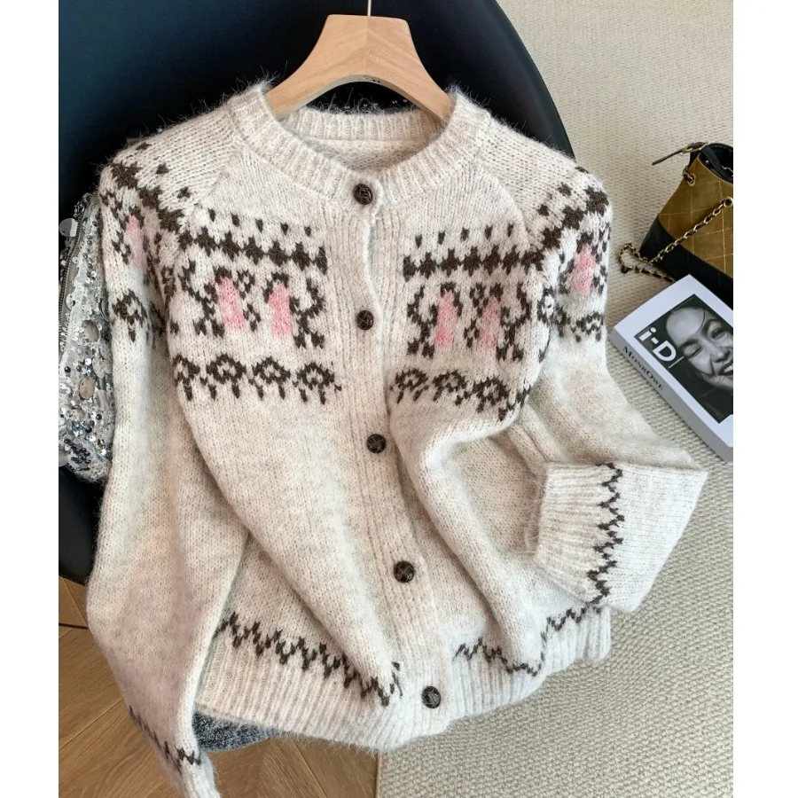 Soft Cozy Fair Isle Knitted Open Cardigan Women's Winter New Style Retro Korean Self-Preserving Color Block Sweater
Soft Cozy Fair Isle Knitted Open Cardigan Women's Winter New Style Retro Korean Self-Preserving Color Block Sweater