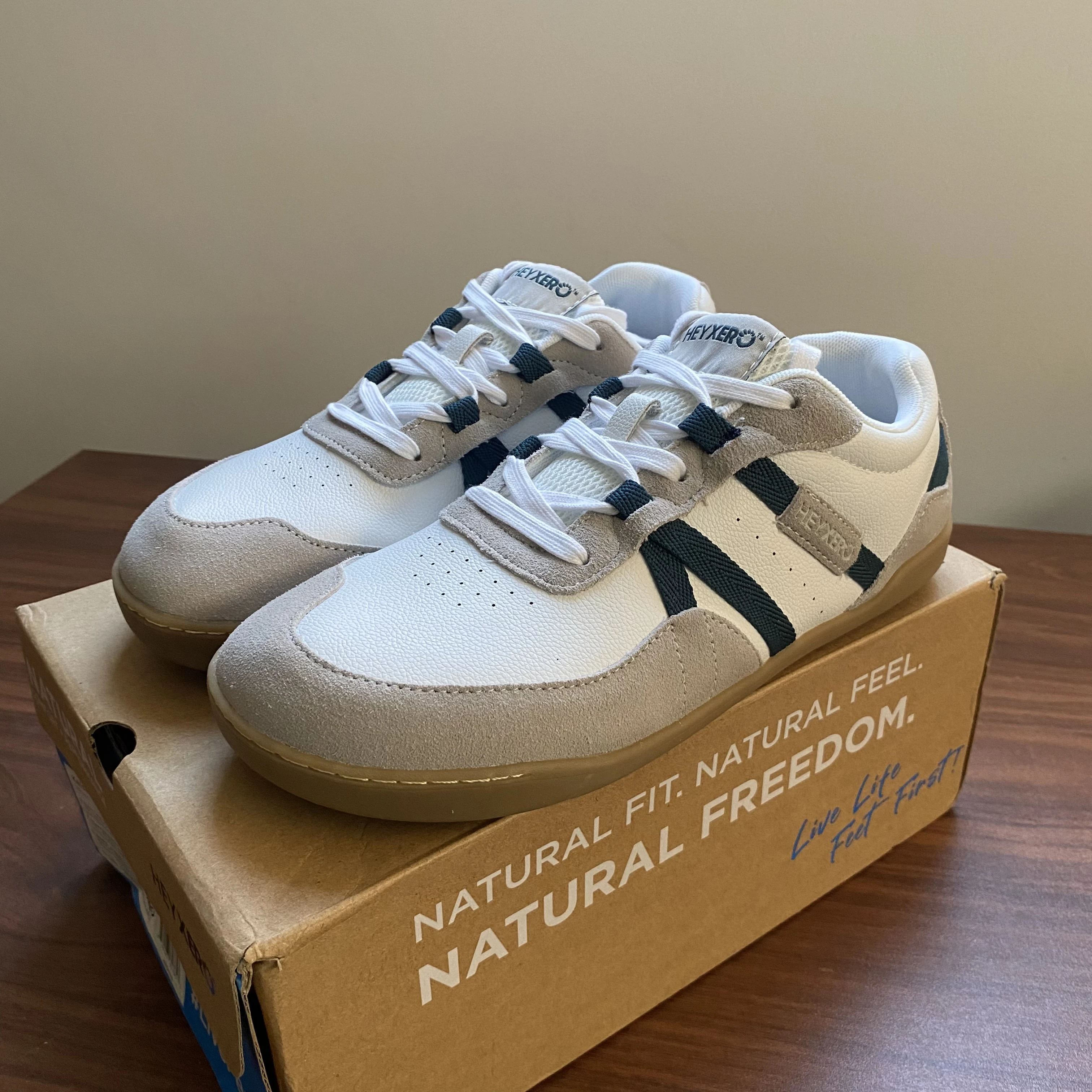 Hot Sale Professional Weightlifting Deep Squat Hard Pull Shoes Unisex Designer Fitness Shoes Men's Women's Weight Training Shoes
Hot Sale Professional Weightlifting Deep Squat Hard Pull Shoes Unisex Designer Fitness Shoes Men's Women's Weight Training Shoes