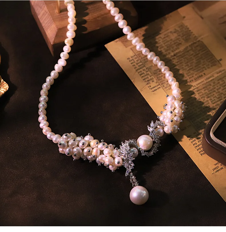 Luxury Collarbone Necklace Simulated Pearl Flower Vine S-Shaped Cubic Zircon Neck Chain for Women Trendy Daily Party Jewelry
Luxury Collarbone Necklace Simulated Pearl Flower Vine S-Shaped Cubic Zircon Neck Chain for Women Trendy Daily Party Jewelry
