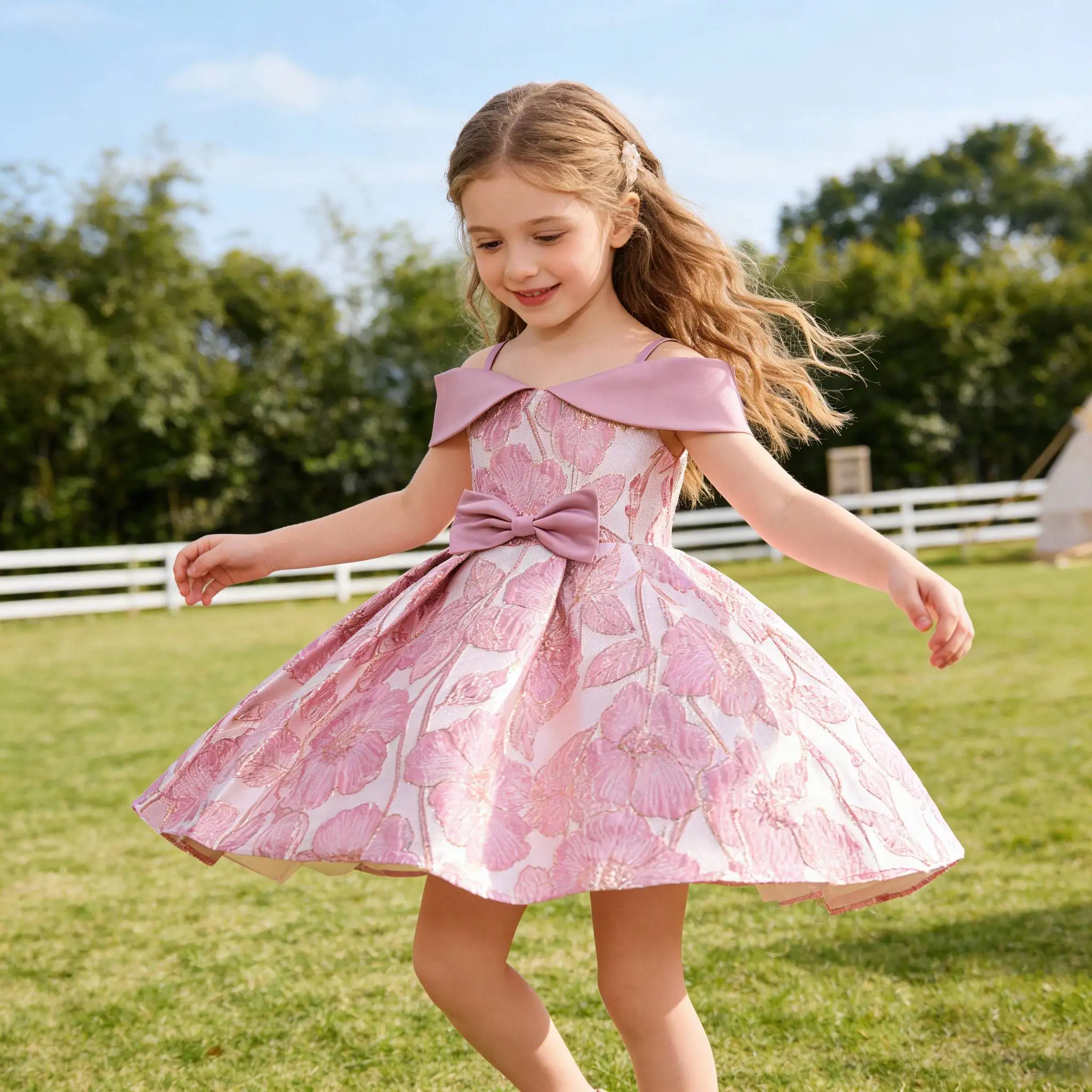 Elegant Princess Dresses For Girl Embroidered Christmas Formal Clothes Costume New Year Birthday Party Flower Girls Wedding Gown
Elegant Princess Dresses For Girl Embroidered Christmas Formal Clothes Costume New Year Birthday Party Flower Girls Wedding Gown