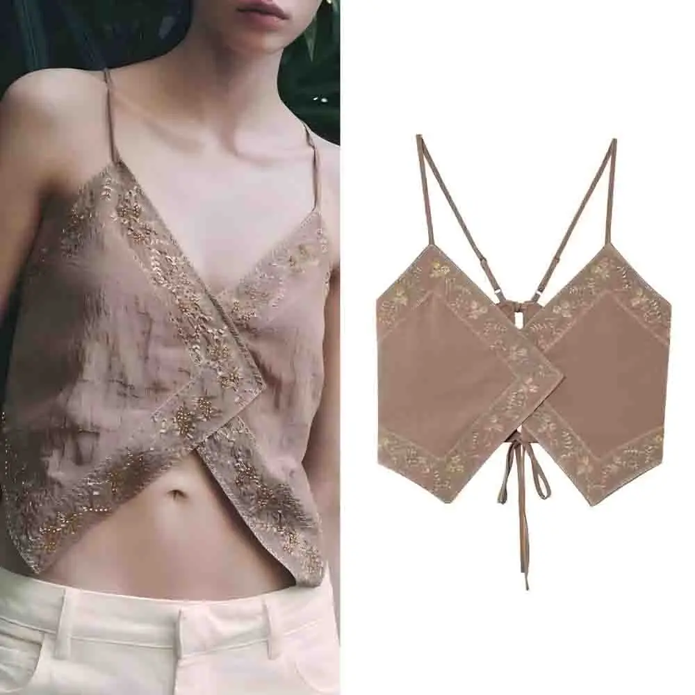 Women's new fashion flower embroidery decoration short V-neck suspender top retro backless women's vest chic top
Women's new fashion flower embroidery decoration short V-neck suspender top retro backless women's vest chic top