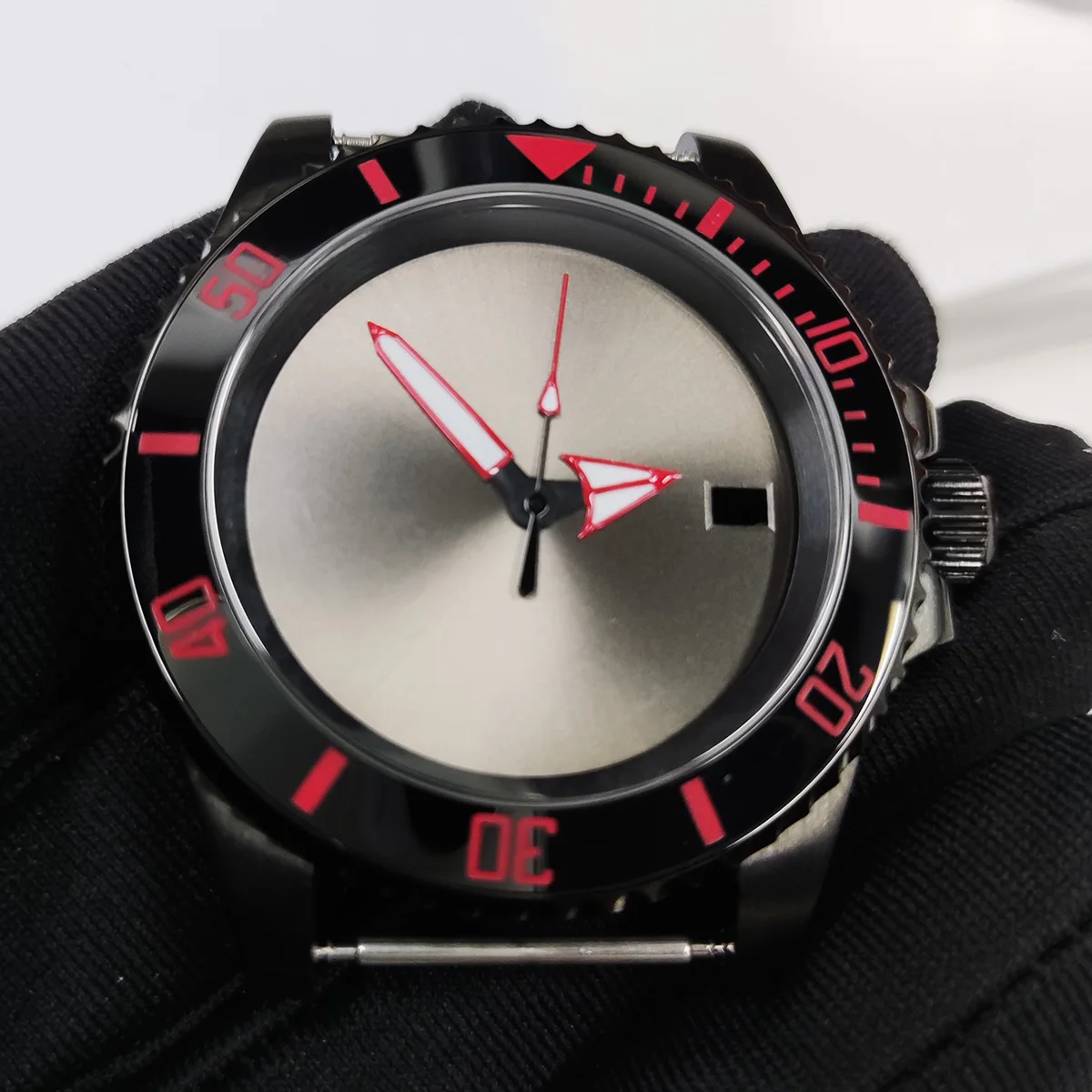 NH35 40mm Case Men's Watch Ceramic Bezel Stainless Steel Sapphire Glass NH35 Case Fits NH35 NH36 Dial Movement Simple Dial
NH35 40mm Case Men's Watch Ceramic Bezel Stainless Steel Sapphire Glass NH35 Case Fits NH35 NH36 Dial Movement Simple Dial