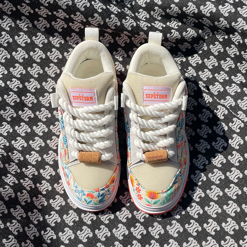 Large Size Men's Sneakers, Off-White Color, Color-Blocked Printed Loafers, Non-Slip and Wear-Resistant, Couple Shoes, Student Casual Shoes, New Canvas Shoes
Large Size Men's Sneakers, Off-White Color, Color-Blocked Printed Loafers, Non-Slip and Wear-Resistant, Couple Shoes, Student Casual Shoes, New Canvas Shoes