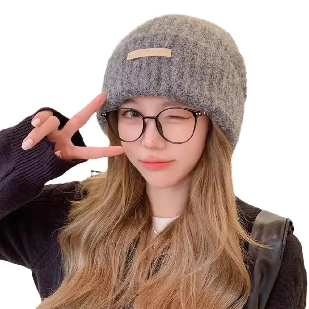 Streetwear Korean Style Knitted Pullover Hat All-match Solid Color Plush Woolen Hat Elastic Dome Brimless Beanie Cap Female
Streetwear Korean Style Knitted Pullover Hat All-match Solid Color Plush Woolen Hat Elastic Dome Brimless Beanie Cap Female