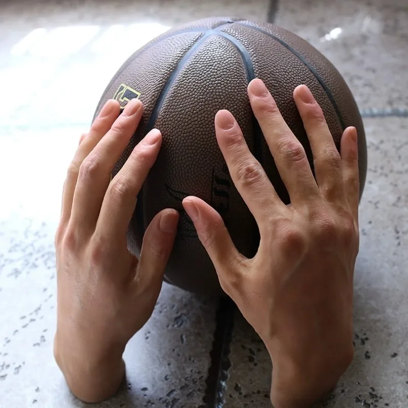 All Platinum Silicone Simulation Male Hand Model Shipped in 30 Days Real Life Mold Props Jewelry Fetish Basketball Hand
All Platinum Silicone Simulation Male Hand Model Shipped in 30 Days Real Life Mold Props Jewelry Fetish Basketball Hand