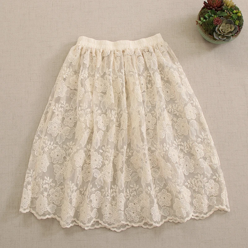 Summer New Sweet Lace Mesh Embroidery Hollow Out Transparent Dress Women Japan Style Mori Girl Elastic Waist A-Line Dresses
Summer New Sweet Lace Mesh Embroidery Hollow Out Transparent Dress Women Japan Style Mori Girl Elastic Waist A-Line Dresses