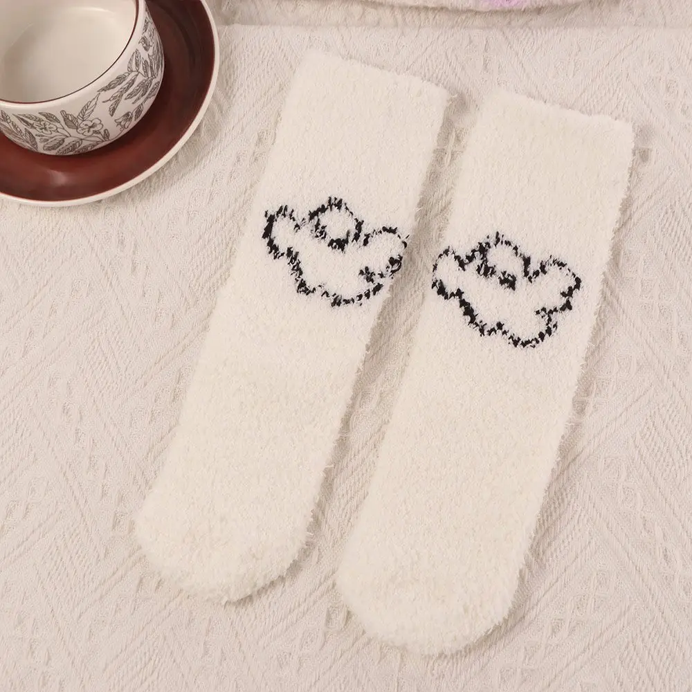 4pairs/set Coral Fleece Halloween Socks Soft Breathable Pumpkin Wizard Hat Tube Socks Elastic Warm Bat Ghost Mid-Calf Socks
4pairs/set Coral Fleece Halloween Socks Soft Breathable Pumpkin Wizard Hat Tube Socks Elastic Warm Bat Ghost Mid-Calf Socks