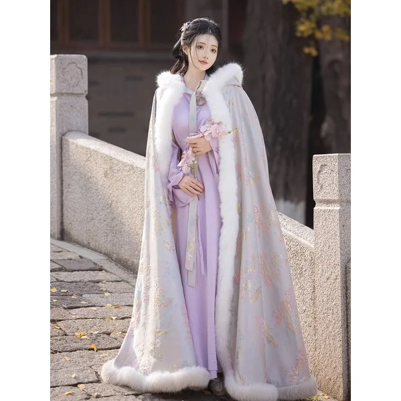 Плащ Ханфу с толстым бархатом, новое зимнее пальто 2026, длинная шаль, древний плащ со шляпой, большой плащ
Плащ Ханфу с толстым бархатом, новое зимнее пальто 2026, длинная шаль, древний плащ со шляпой, большой плащ