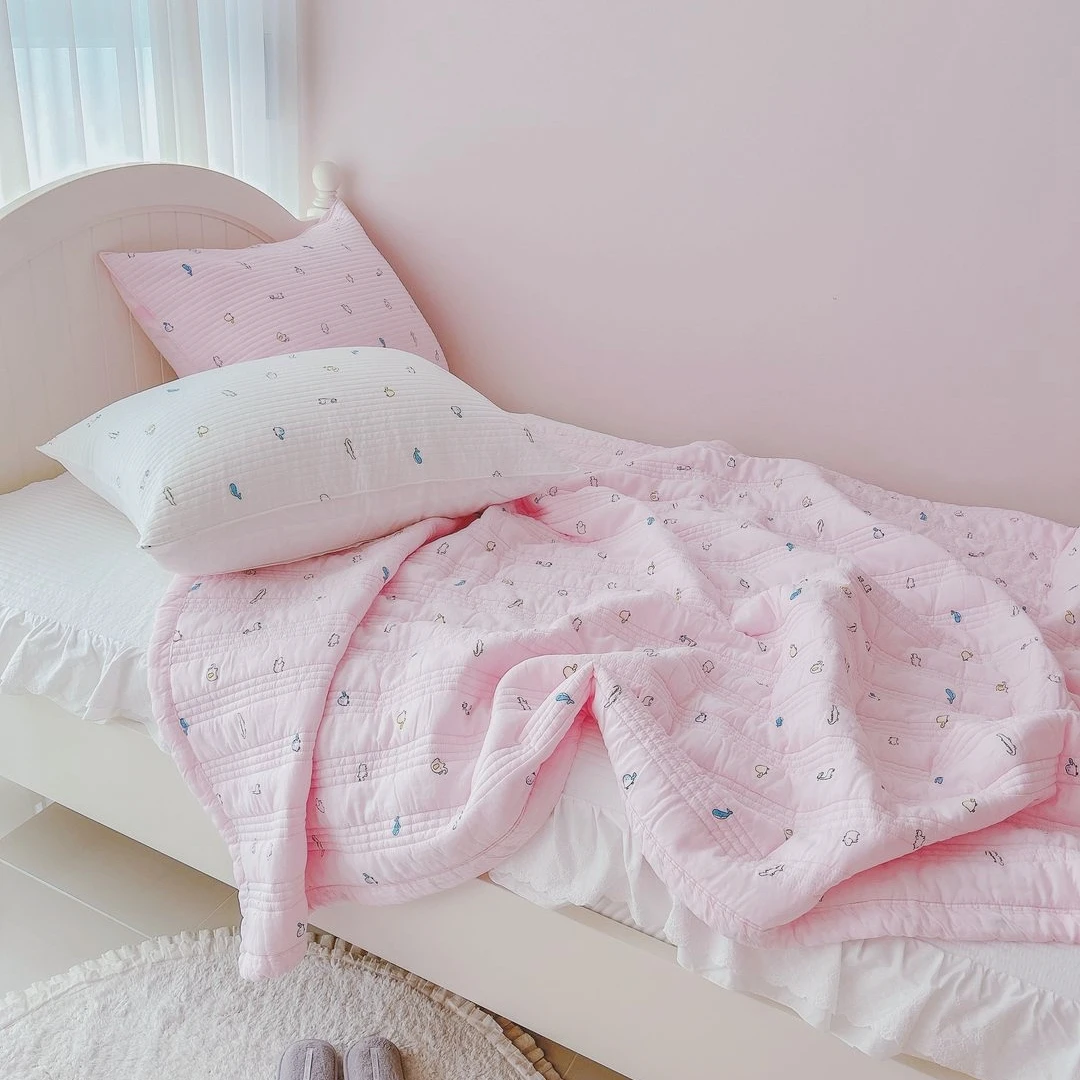 Children's Cartoon Silk Smooth Soft Lyocell Air Conditioner Quilt Lush Silkiness Viscose Fiber Summer Comforter Blanket
Children's Cartoon Silk Smooth Soft Lyocell Air Conditioner Quilt Lush Silkiness Viscose Fiber Summer Comforter Blanket