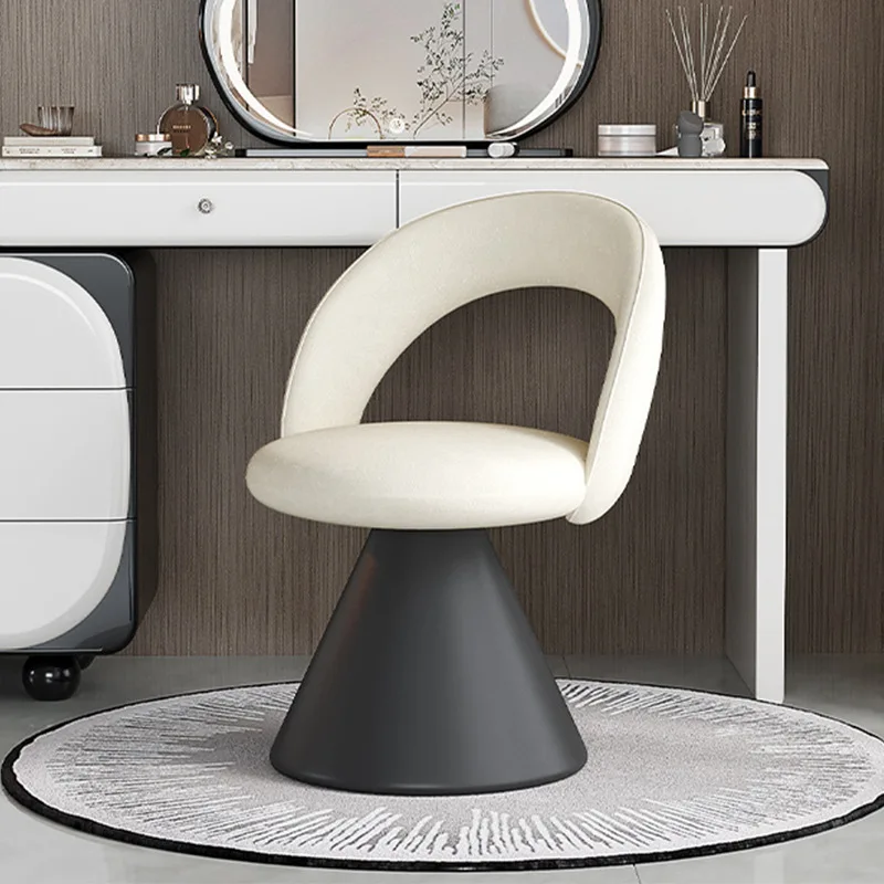 Medieval makeup stool Italian rotatable chair dressing stool girls bedroom makeup chair dormitory dresser chair
Medieval makeup stool Italian rotatable chair dressing stool girls bedroom makeup chair dormitory dresser chair