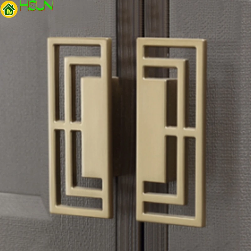 New Chinese copper wire drawing cabinet door handle black hollow drawer handle kitchen cabinet wardrobe hardware handle
New Chinese copper wire drawing cabinet door handle black hollow drawer handle kitchen cabinet wardrobe hardware handle