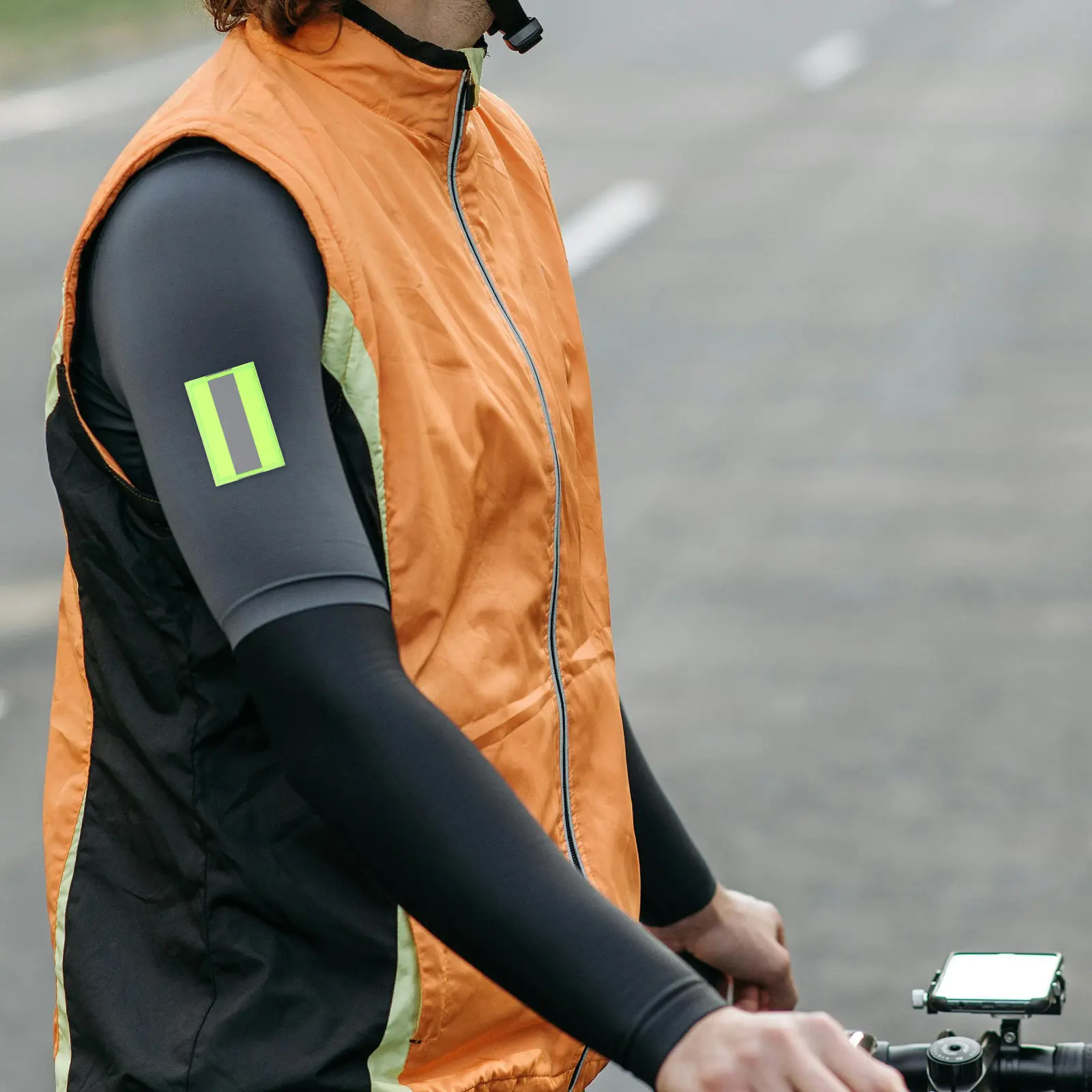 4Pcs High Visibility Reflective Safety Patches for Jackets Backpacks Dog Harness Hats Helmets - Fluorescent Reflective Tape
4Pcs High Visibility Reflective Safety Patches for Jackets Backpacks Dog Harness Hats Helmets - Fluorescent Reflective Tape