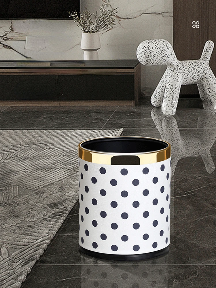 Metal Cute Trash Can Kitchen Luxury Nordic Large Round Cleaning Tools Creative Waste Bin Living Room Poubelle Home Products
Metal Cute Trash Can Kitchen Luxury Nordic Large Round Cleaning Tools Creative Waste Bin Living Room Poubelle Home Products
