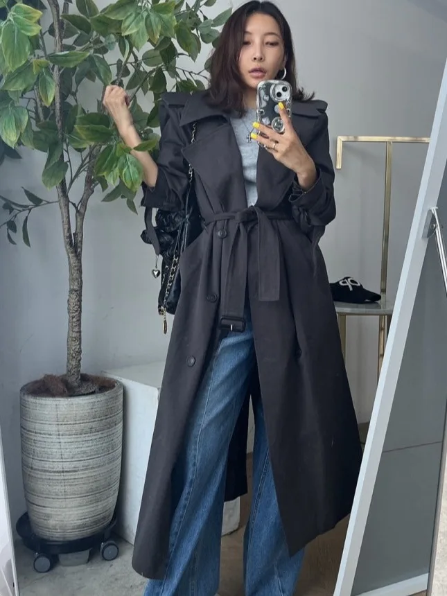 Women's Long Overcoat Double Breasted Briti Sle Loose Casual Mid-Length Knee-High Windbreaker Faionable Commute Wear
Women's Long Overcoat Double Breasted Briti Sle Loose Casual Mid-Length Knee-High Windbreaker Faionable Commute Wear