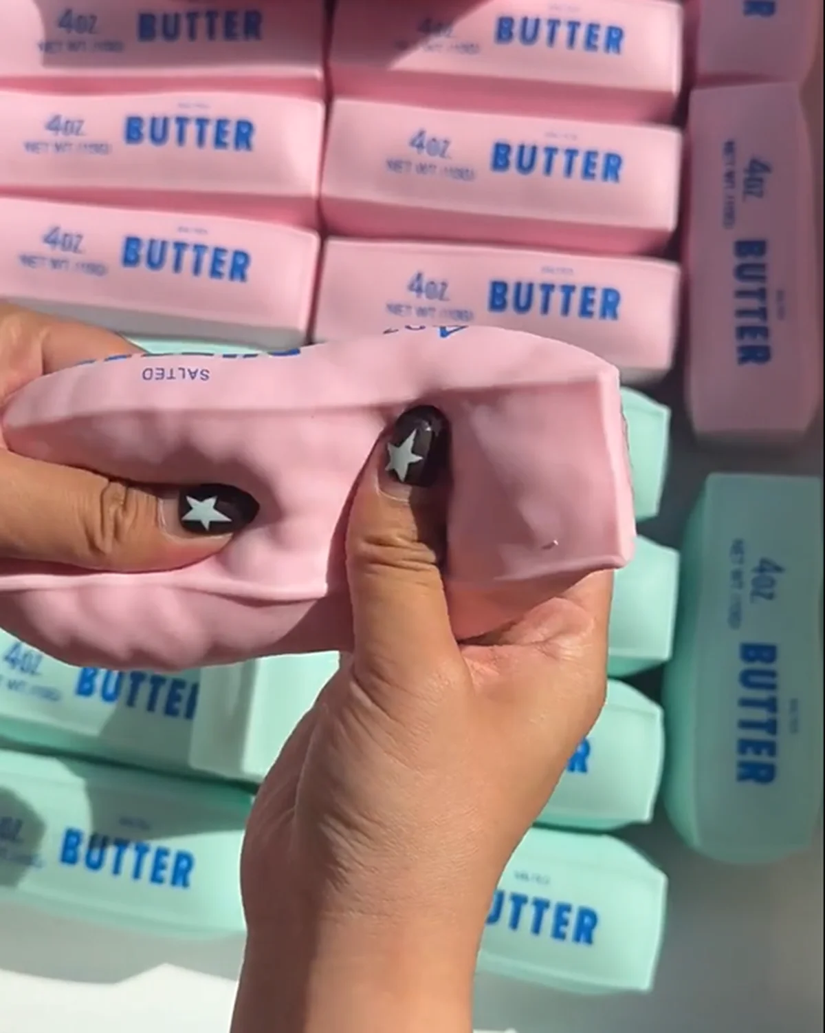 New Crispy Voice Controlled Stress Relieving Handmade Ball Butter Stick Simulation Food Toy Stress Relieving and Ventilating Toy
New Crispy Voice Controlled Stress Relieving Handmade Ball Butter Stick Simulation Food Toy Stress Relieving and Ventilating Toy