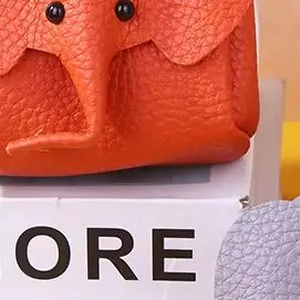 Ladies PU Leather Elephant Shape Coin Purse with Keychain: Multifunction Cartoon Zipper Storage Bags
Ladies PU Leather Elephant Shape Coin Purse with Keychain: Multifunction Cartoon Zipper Storage Bags