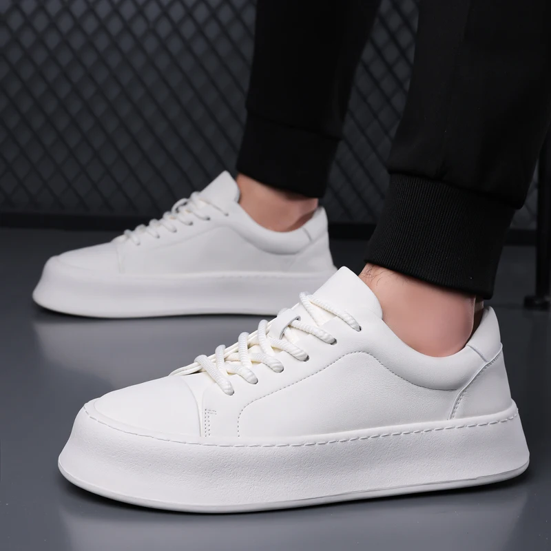 Thick soled board shoes trendy men's minimalist style Leisure and Fashion Party High quality and New versatile white shoes
Thick soled board shoes trendy men's minimalist style Leisure and Fashion Party High quality and New versatile white shoes