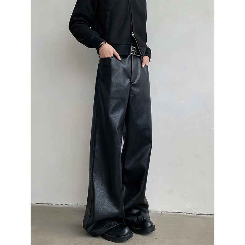 Men's Punk PU Leather Pants Black Wide-leg Zipper straight trousers Fashion Hipcool Windproof Mopping Trousers All-match
Men's Punk PU Leather Pants Black Wide-leg Zipper straight trousers Fashion Hipcool Windproof Mopping Trousers All-match