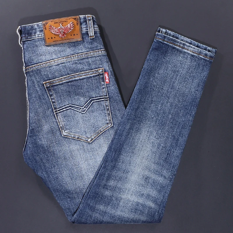 High quality fashionable men's stretch jeans, vintage washed blue slim fit jeans, men's casual designer jeans, Hombre
High quality fashionable men's stretch jeans, vintage washed blue slim fit jeans, men's casual designer jeans, Hombre