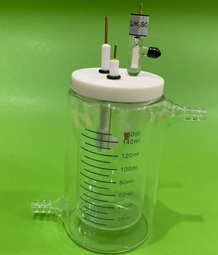 Электролитическая ячейка из двухслойного стекла емкостью 150 мл (электроды необходимо приобретать отдельно)
Электролитическая ячейка из двухслойного стекла емкостью 150 мл (электроды необходимо приобретать отдельно)