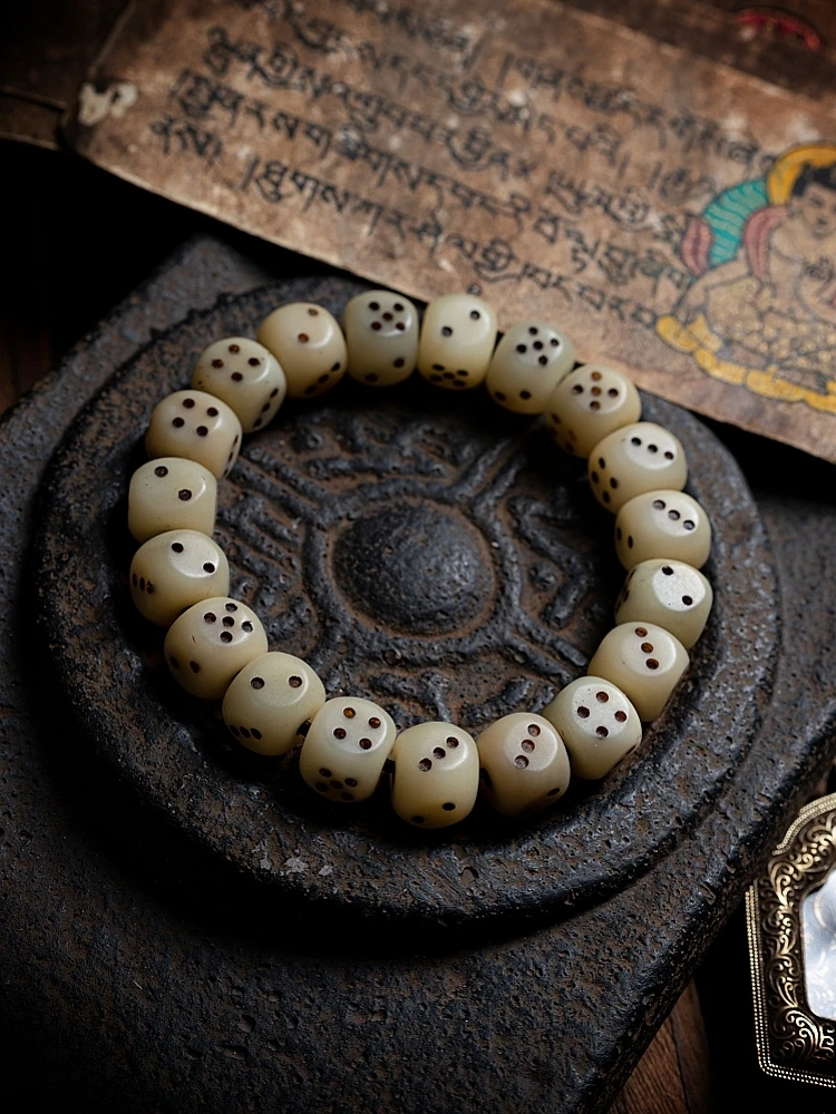 Tibetan Bone Buddha Beads Bracelet Dice Handmade Jadified Hand Catenary Plate Single Circle
Tibetan Bone Buddha Beads Bracelet Dice Handmade Jadified Hand Catenary Plate Single Circle