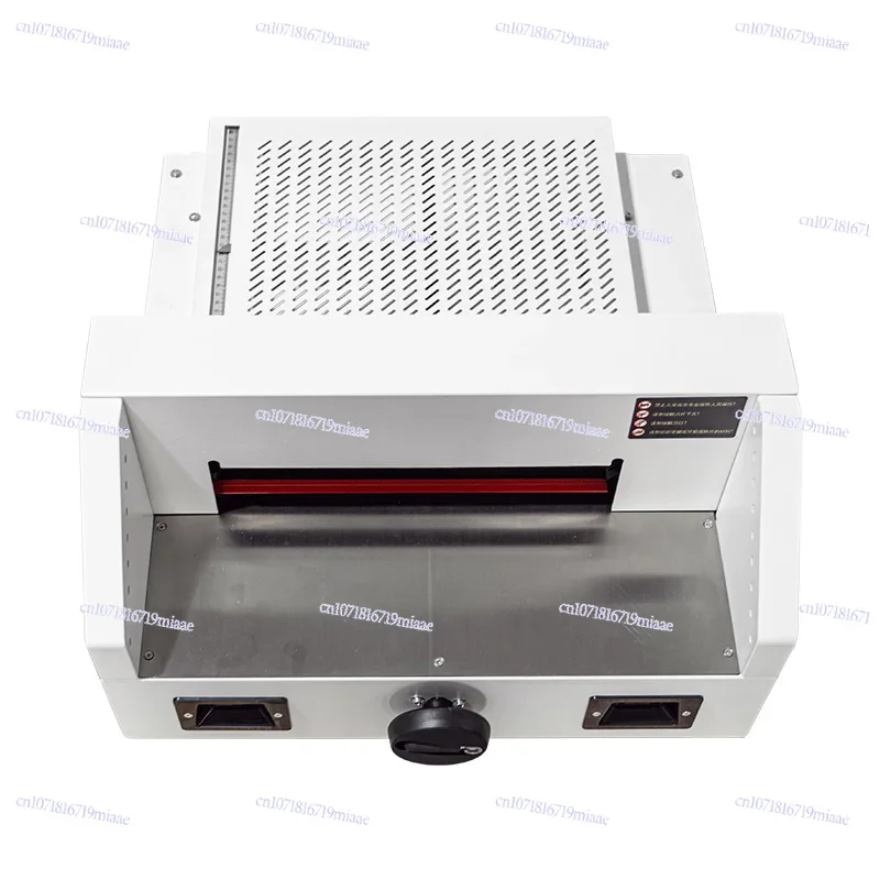 A3/A4 Electric Paper Cutter 3304 Automatic Heavy Document Tender Thick Layer Cutter 40mm Infrared Positioning
A3/A4 Electric Paper Cutter 3304 Automatic Heavy Document Tender Thick Layer Cutter 40mm Infrared Positioning