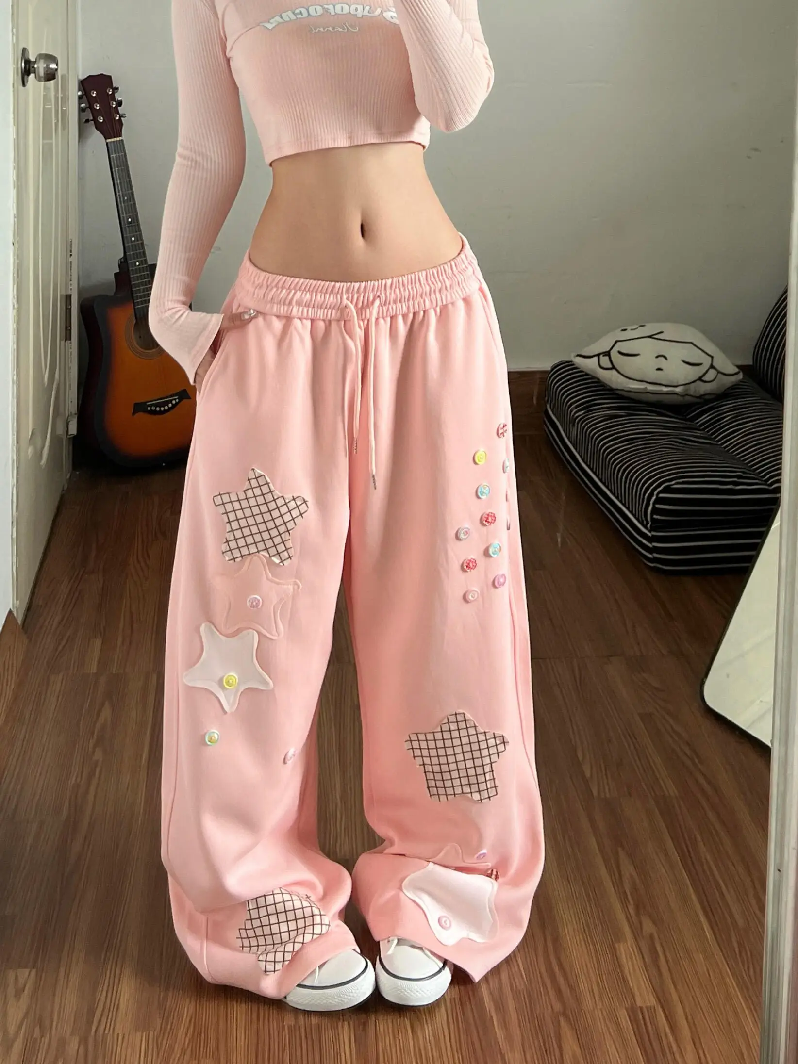 Dopamine Pink Patch Wide Leg Pants Women Summer Casual Loose Slim Straight Casual Trousers High Waist Button Decorative
Dopamine Pink Patch Wide Leg Pants Women Summer Casual Loose Slim Straight Casual Trousers High Waist Button Decorative