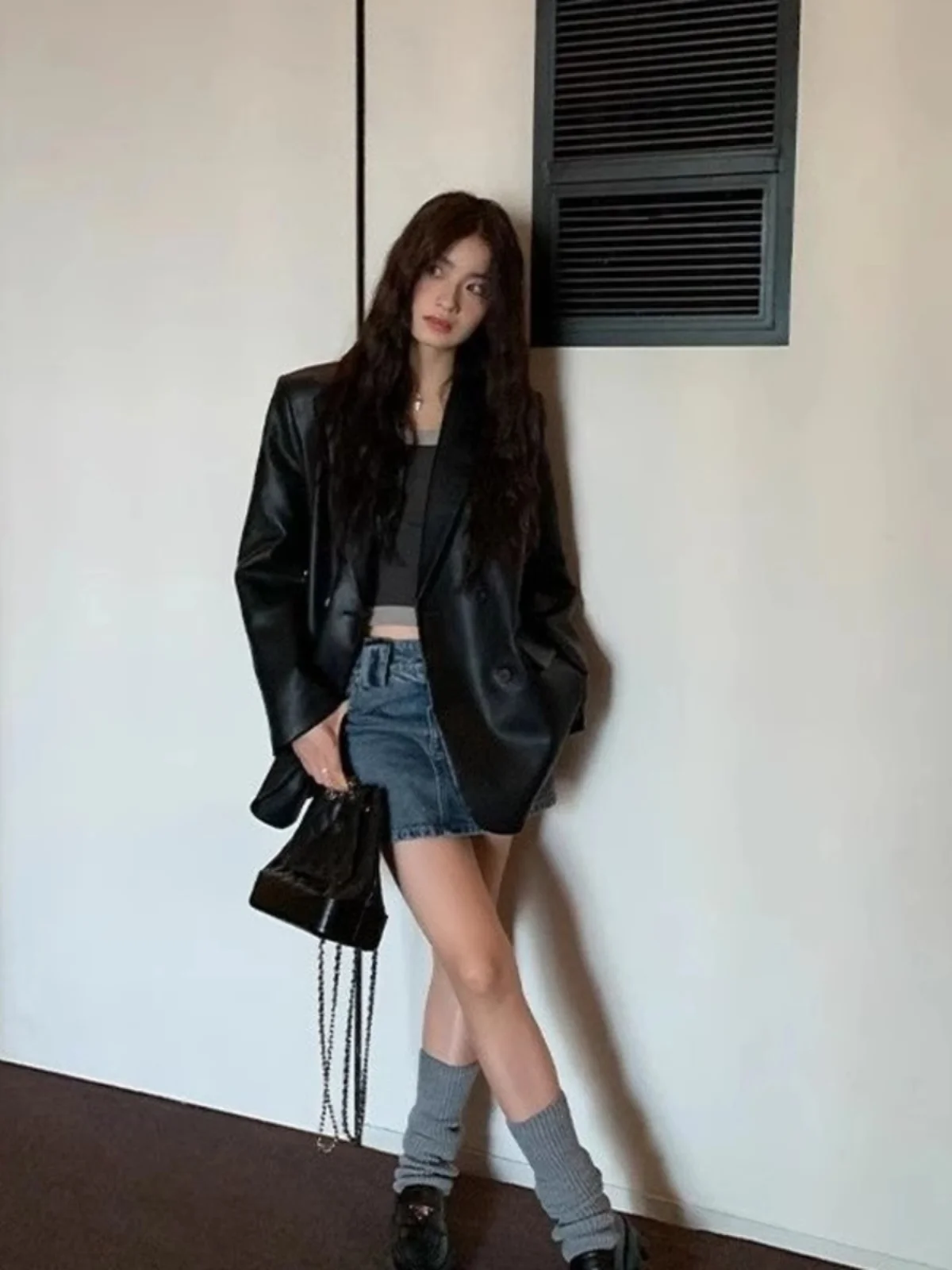 Trenchcoat Coats Woman Elegant Traditional Upper Apparel European American Sense Splicing White Faionable Thin Windbreak
Trenchcoat Coats Woman Elegant Traditional Upper Apparel European American Sense Splicing White Faionable Thin Windbreak