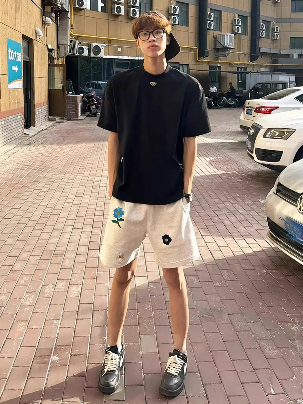 Pansk Men's Spor ort Pants Summer Outdoor Wear American High Street Five-Point Design Casual Loose Fit Floral Embroidery
Pansk Men's Spor ort Pants Summer Outdoor Wear American High Street Five-Point Design Casual Loose Fit Floral Embroidery