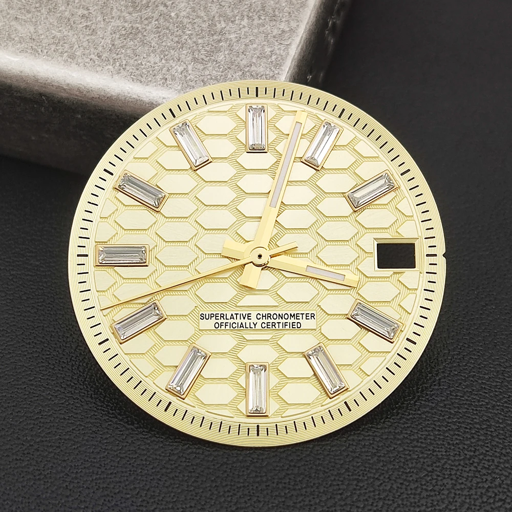 NH35 28.5mm Watch Dial exquisite diamond dial Custom Logo watch dial suitable for NH35/NH36 movement watch part
NH35 28.5mm Watch Dial exquisite diamond dial Custom Logo watch dial suitable for NH35/NH36 movement watch part