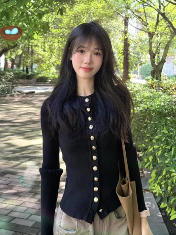 Женский вязаный кардиган больших размеров с длинными рукавами, облегающий, в корейском стиле, осенне-зимний модный топ
Женский вязаный кардиган больших размеров с длинными рукавами, облегающий, в корейском стиле, осенне-зимний модный топ