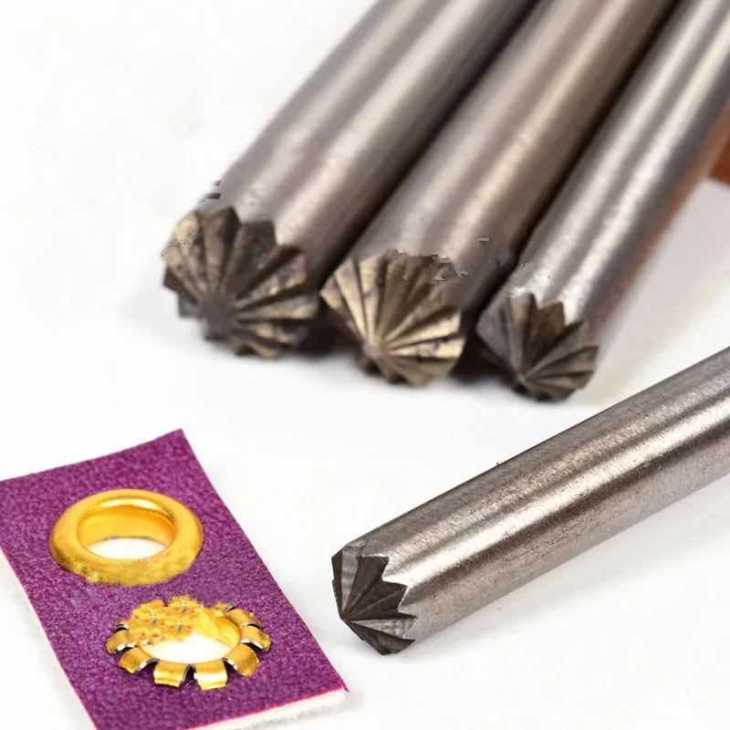 Flower punching round punching skin carving art chrysanthemum punching corn-punching hole installation DIY leather punching hole
Flower punching round punching skin carving art chrysanthemum punching corn-punching hole installation DIY leather punching hole