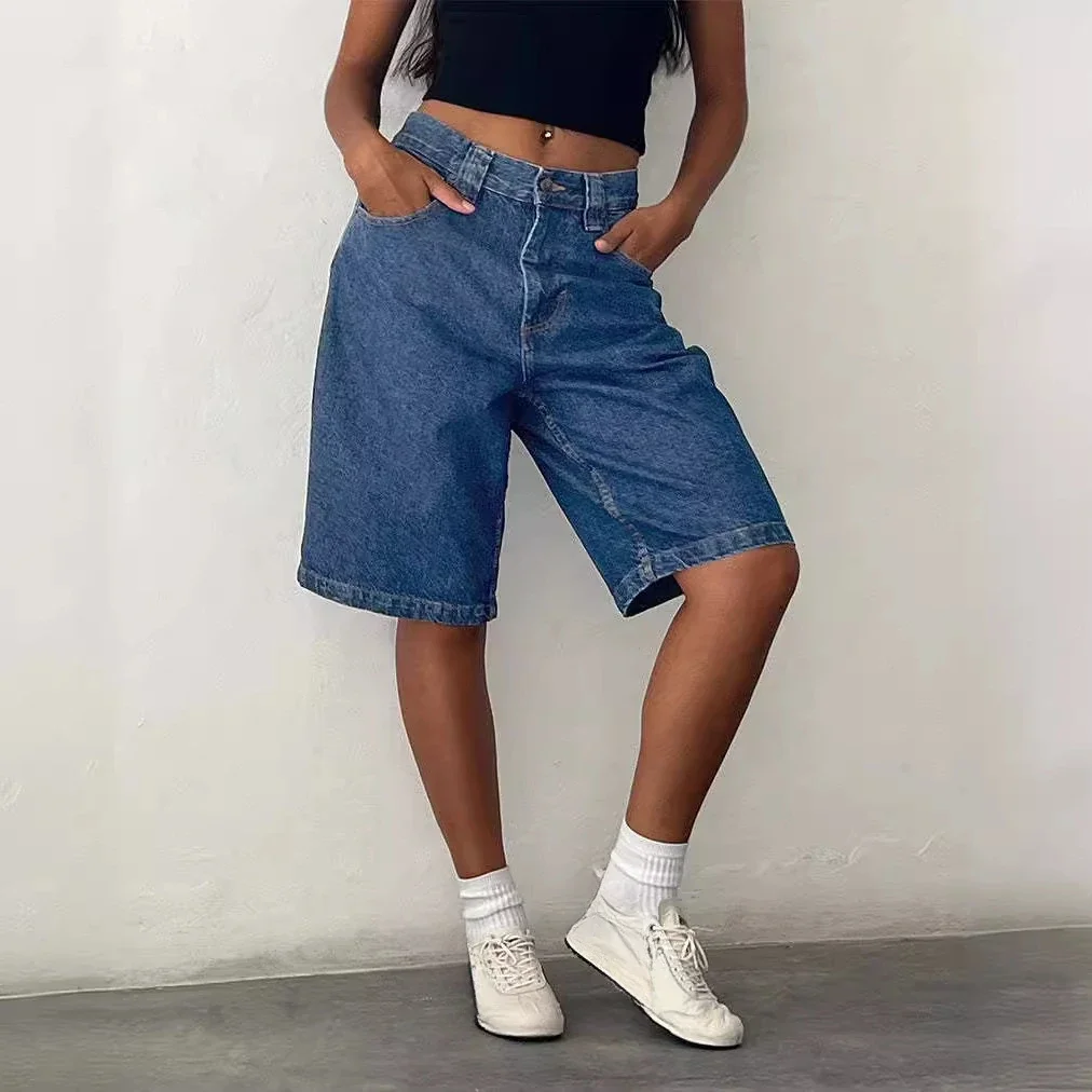 Europe and The United States Loose Denim Half Length Pants Women's Summer Fashion Simple Straight Casual Low-rise Short Jeans
Europe and The United States Loose Denim Half Length Pants Women's Summer Fashion Simple Straight Casual Low-rise Short Jeans