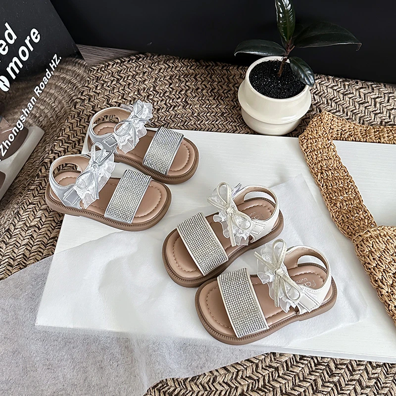 Kids Beach Shoes Open Toes Soft Sole Girls Princess Shoes Sweet Lace Bows 2026 Summer New Children Sandals Hook&loop Non-slip
Kids Beach Shoes Open Toes Soft Sole Girls Princess Shoes Sweet Lace Bows 2026 Summer New Children Sandals Hook&loop Non-slip