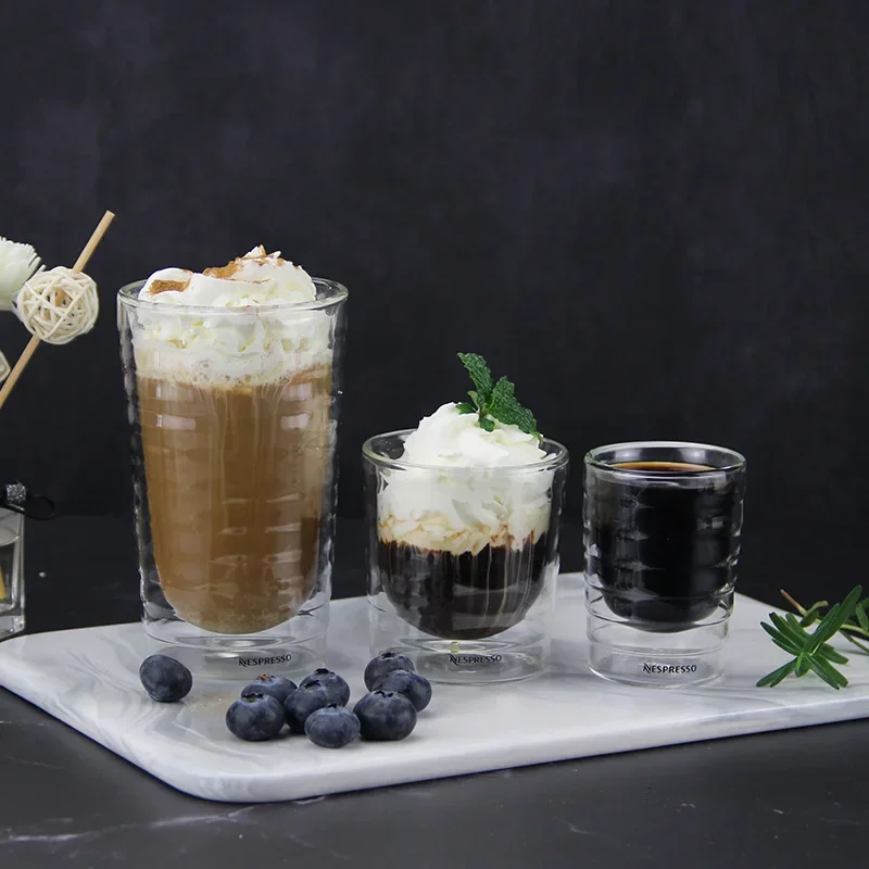 Кофейная кружка Nespresso, термостойкая стеклянная чашка для чая с двойными стенками, пиво, кофе, ручная работа, креативная прозрачная посуда для холодных напитков
Кофейная кружка Nespresso, термостойкая стеклянная чашка для чая с двойными стенками, пиво, кофе, ручная работа, креативная прозрачная посуда для холодных напитков