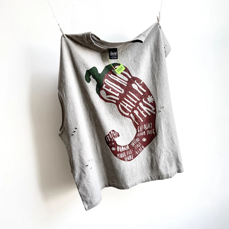 Hole Damaged Cement Gray Dirty Saint Pepper Print Sleeve Cut T Shirt Men Women High Street Casual Loose Tank Tops Vest
Hole Damaged Cement Gray Dirty Saint Pepper Print Sleeve Cut T Shirt Men Women High Street Casual Loose Tank Tops Vest