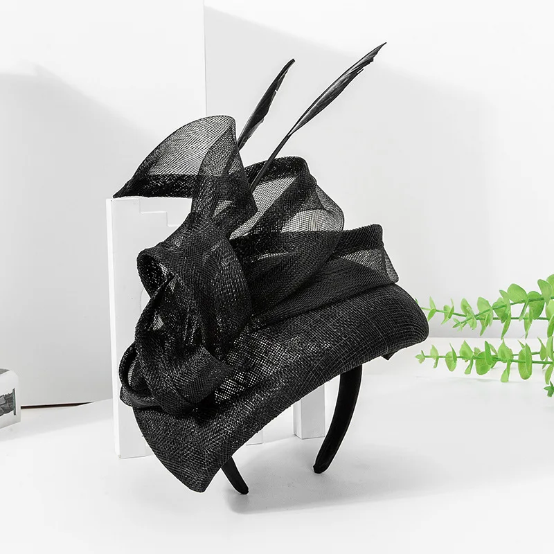 Церковные шляпы ручной работы с черными перьями, женские элегантные заколки для волос Phillbox, Кентукки Дерби, аксессуары для волос для коктейльной вечеринки
Церковные шляпы ручной работы с черными перьями, женские элегантные заколки для волос Phillbox, Кентукки Дерби, аксессуары для волос для коктейльной вечеринки