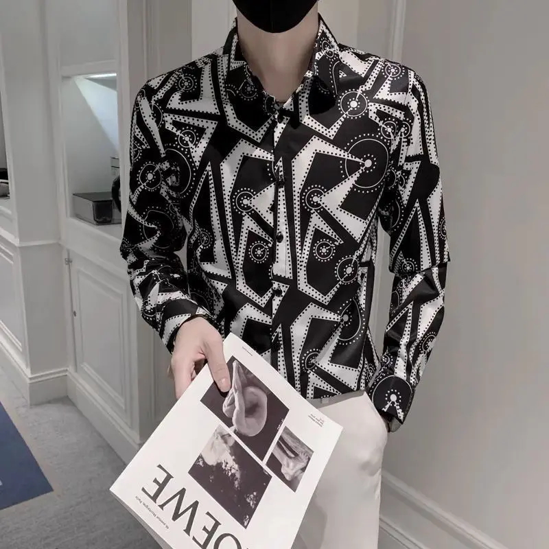 Casual Personality Printed Slim Fit Trendy Hairstylist High-end Shirt Men's Inch Shirt Trendy
Casual Personality Printed Slim Fit Trendy Hairstylist High-end Shirt Men's Inch Shirt Trendy