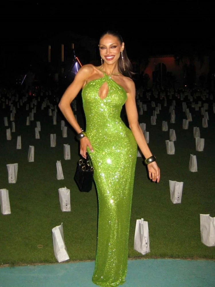 Sexy Spaghetti Strap Shiny Diamonds Maxi Dress Women Green Sleeveless Backless Shiny Rhinestone Slim Dresses Evening Party Club
Sexy Spaghetti Strap Shiny Diamonds Maxi Dress Women Green Sleeveless Backless Shiny Rhinestone Slim Dresses Evening Party Club