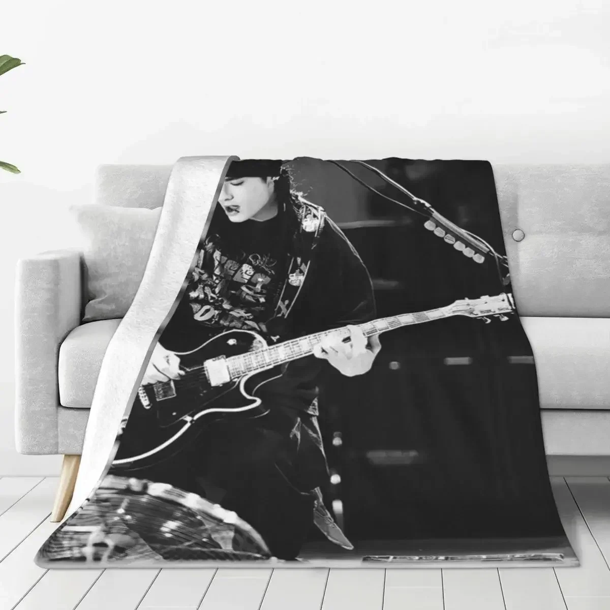 Tom Kaulitz Blankets Fleece Winter Pop-Rock Band Multi-function Lightweight Thin Throw Blankets for Sofa Couch Rug Piece
Tom Kaulitz Blankets Fleece Winter Pop-Rock Band Multi-function Lightweight Thin Throw Blankets for Sofa Couch Rug Piece