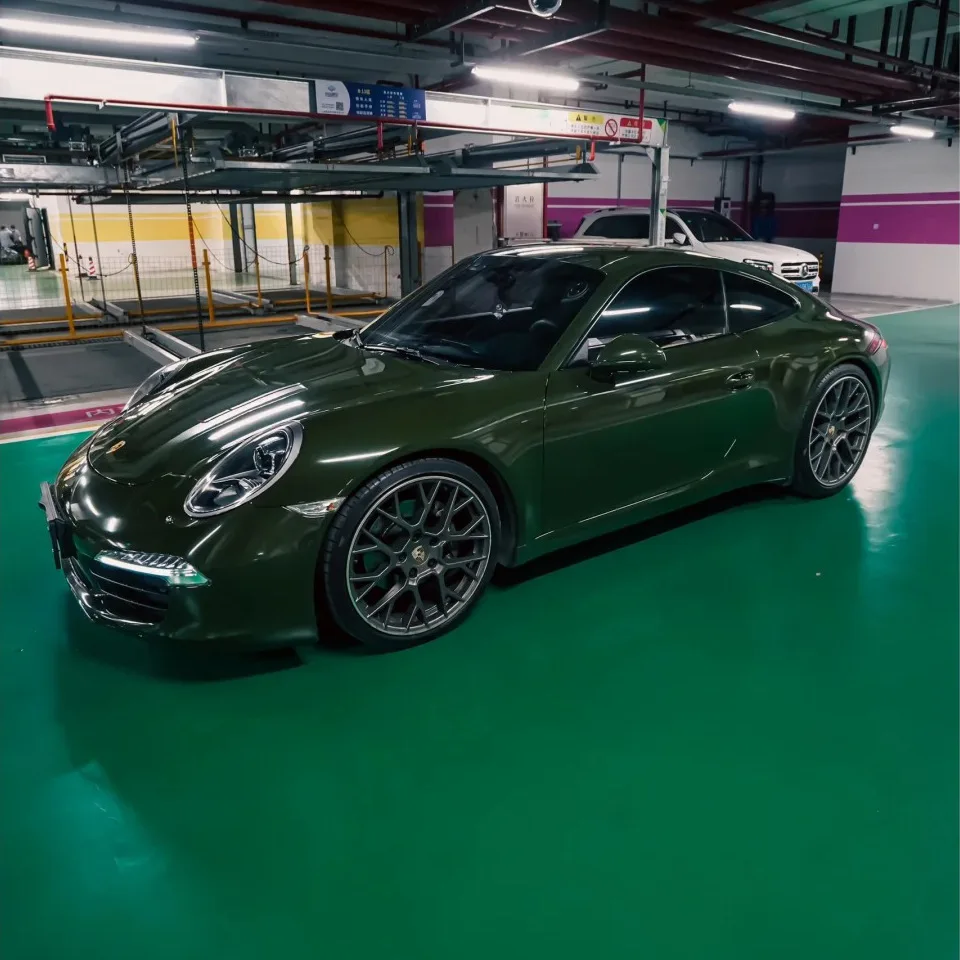Glossy Anderberg Green PET Wrap Vinyl Full Car Color Changing Film Wear-resistant Weatherproof Luxury Auto Modification Decal Ac
Glossy Anderberg Green PET Wrap Vinyl Full Car Color Changing Film Wear-resistant Weatherproof Luxury Auto Modification Decal Ac